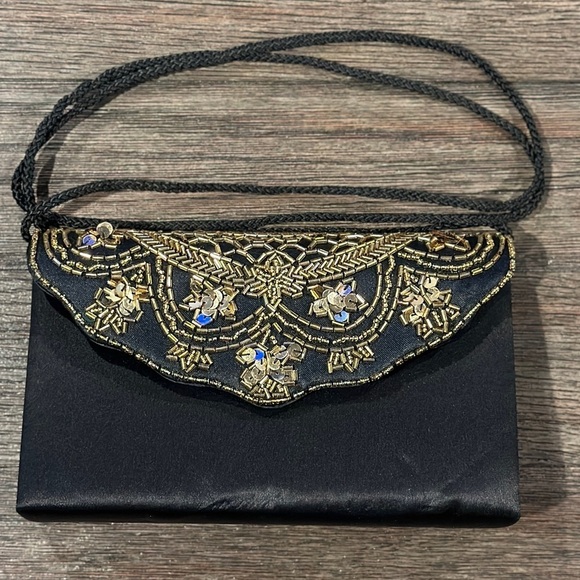 Gold BEADED PURSE Handbag Black Satin Magnetic‎ Close Prom Cocktail Formal GUC - Picture 1 of 8